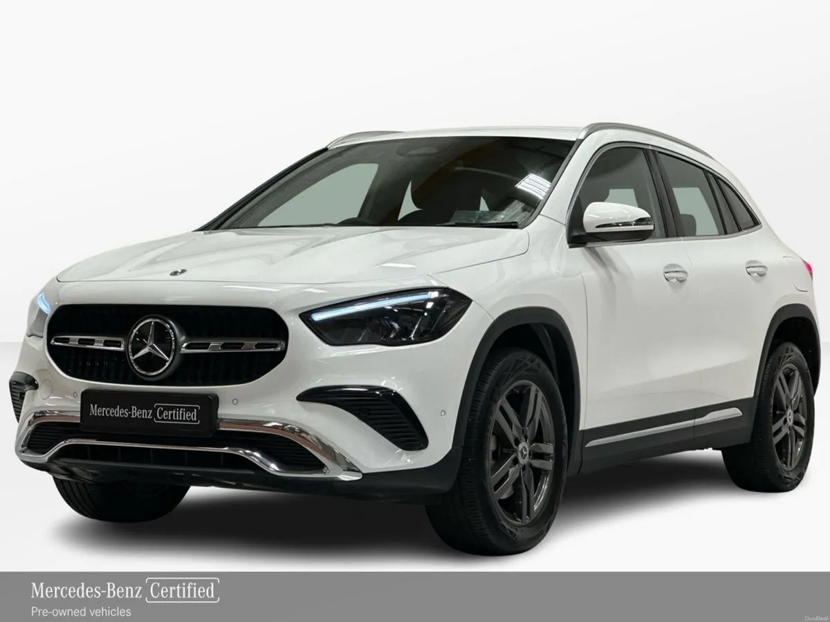 Mercedes-Benz GLA GLA180 Progressive Line + - Image 1