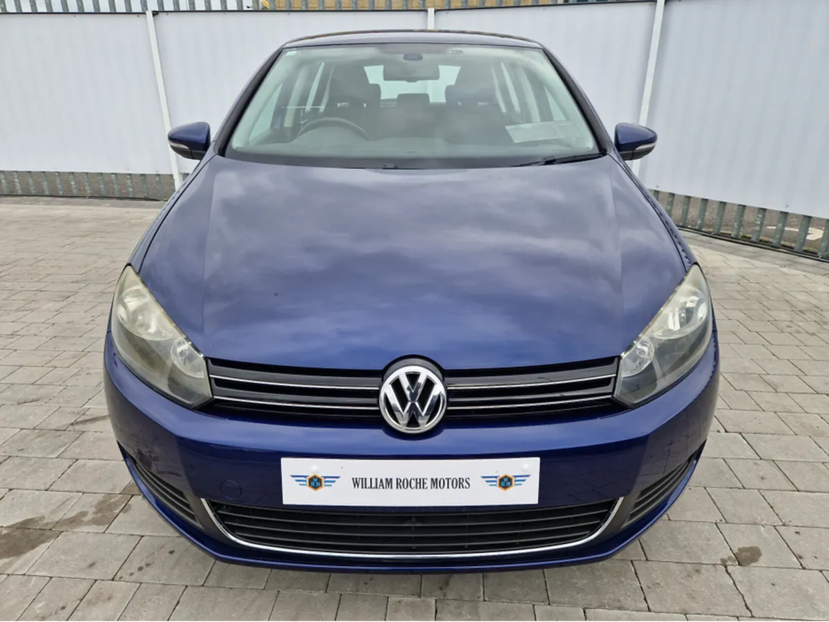 Volkswagen Golf 1.2 PETROL AUTO - Image 3