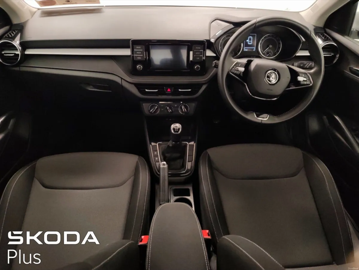 Skoda Fabia AMBITION 1.0 MPI 65HP 5DR - Image 4