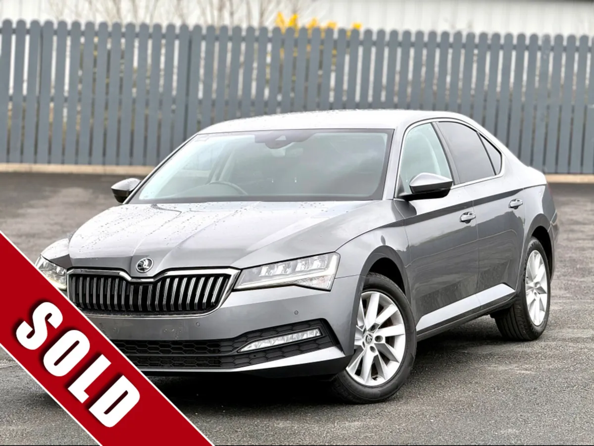Skoda Superb LOW MILES 2022 SKODA SUPERB - Image 1