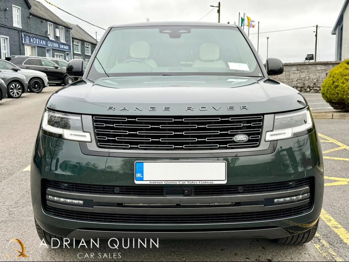 Land Rover Range Rover P460e SE AUTO==BLACK PACK== - Image 6