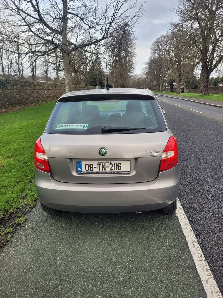 Skoda Fabia 2008 1.2 L . FSH. Lovely Cond. €2,400. - Image 3