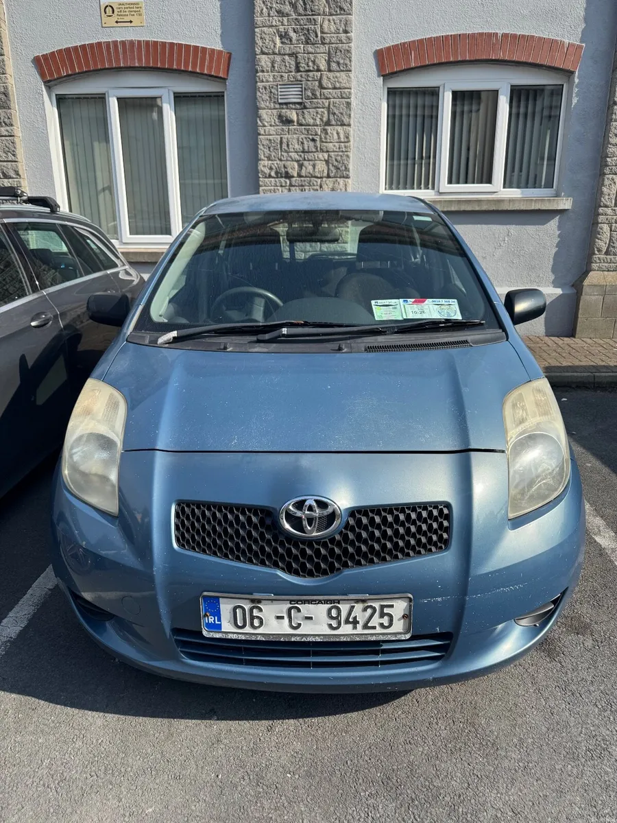 Toyota Yaris 2006 - Image 3