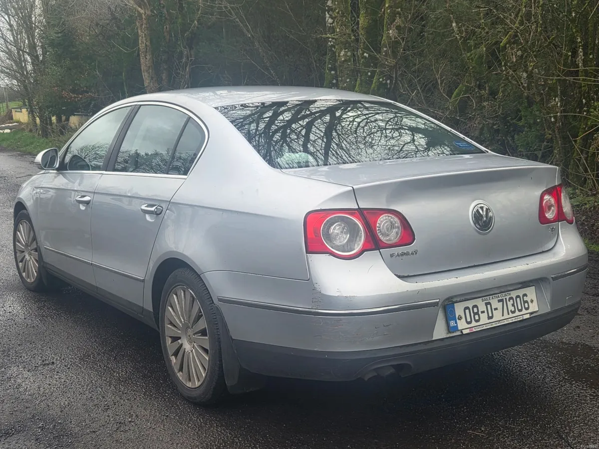 Volkswagen Passat 2008 - Image 4