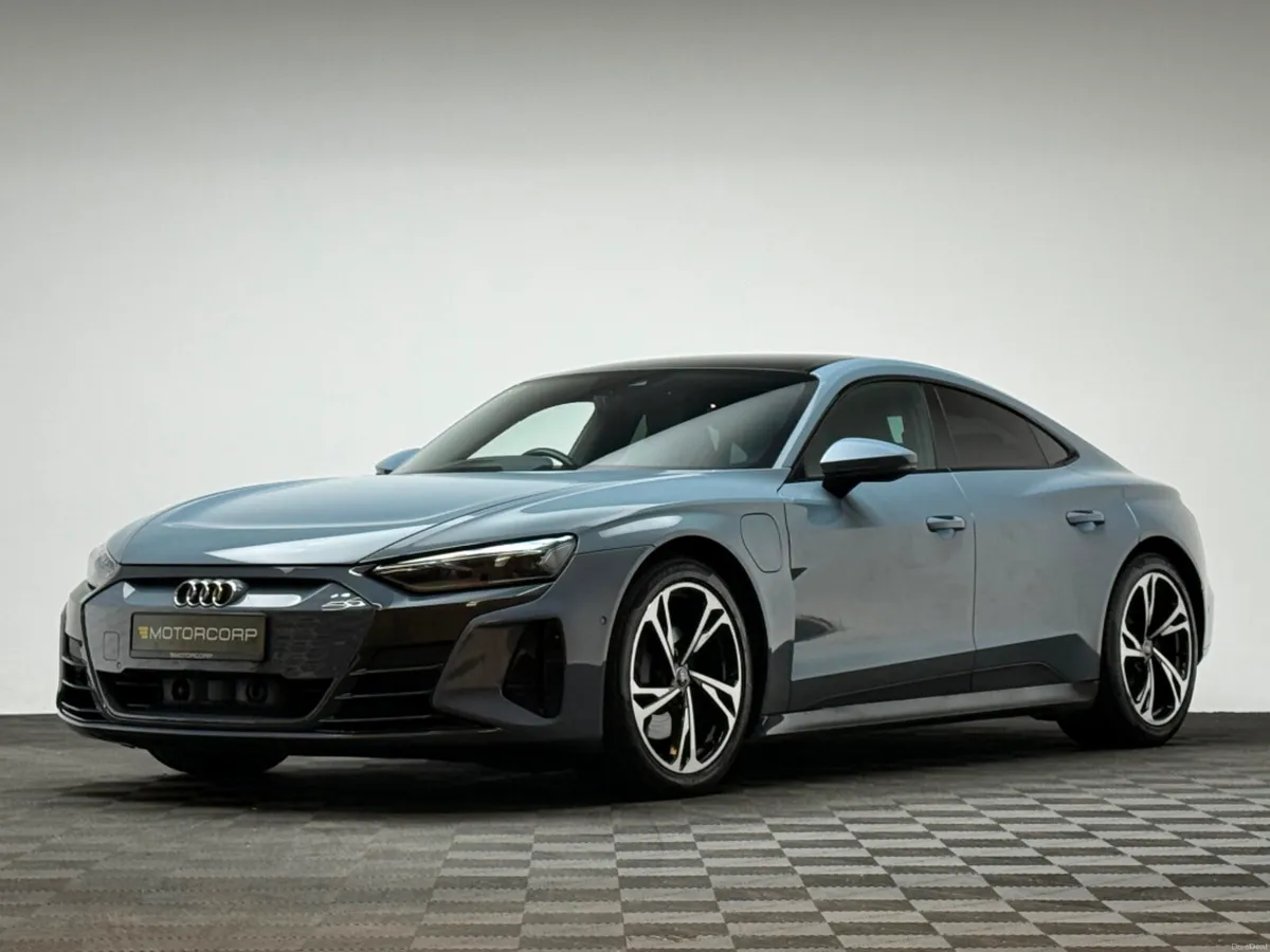Audi e-tron GT GT 522HP QUATTRO *PAN ROOF* - Image 3