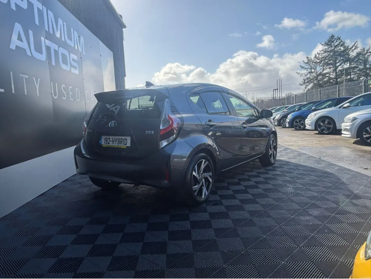 Toyota Aqua Toyota Aqua 1.5 self charging hybrid, - Image 2