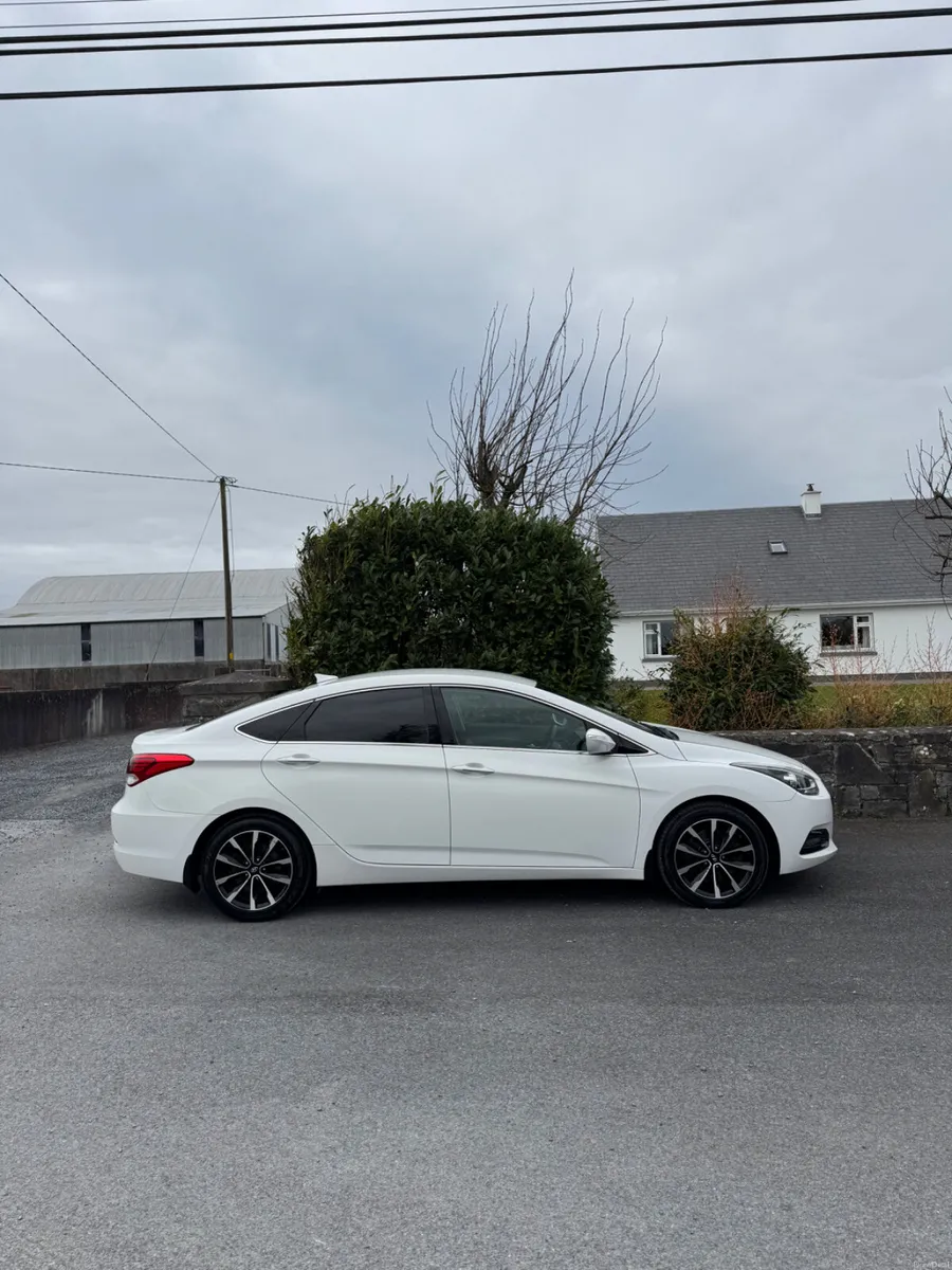 Hyundai i40 2017 - Image 2