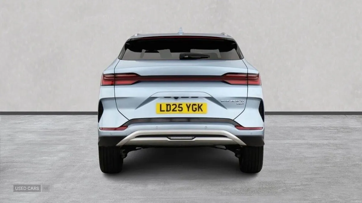 BYD SEAL U 1.5 Dm-I Comfort 5Dr Auto - Image 4