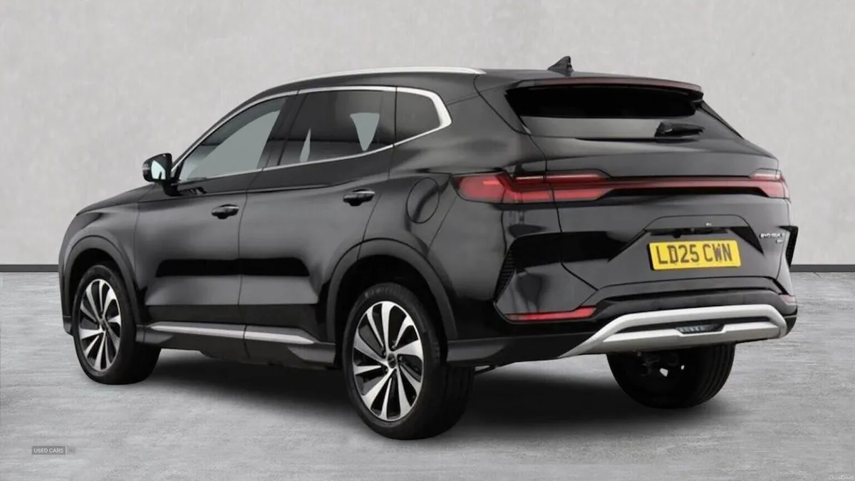 BYD SEAL U 1.5 Dm-I Comfort 5Dr Auto - Image 2