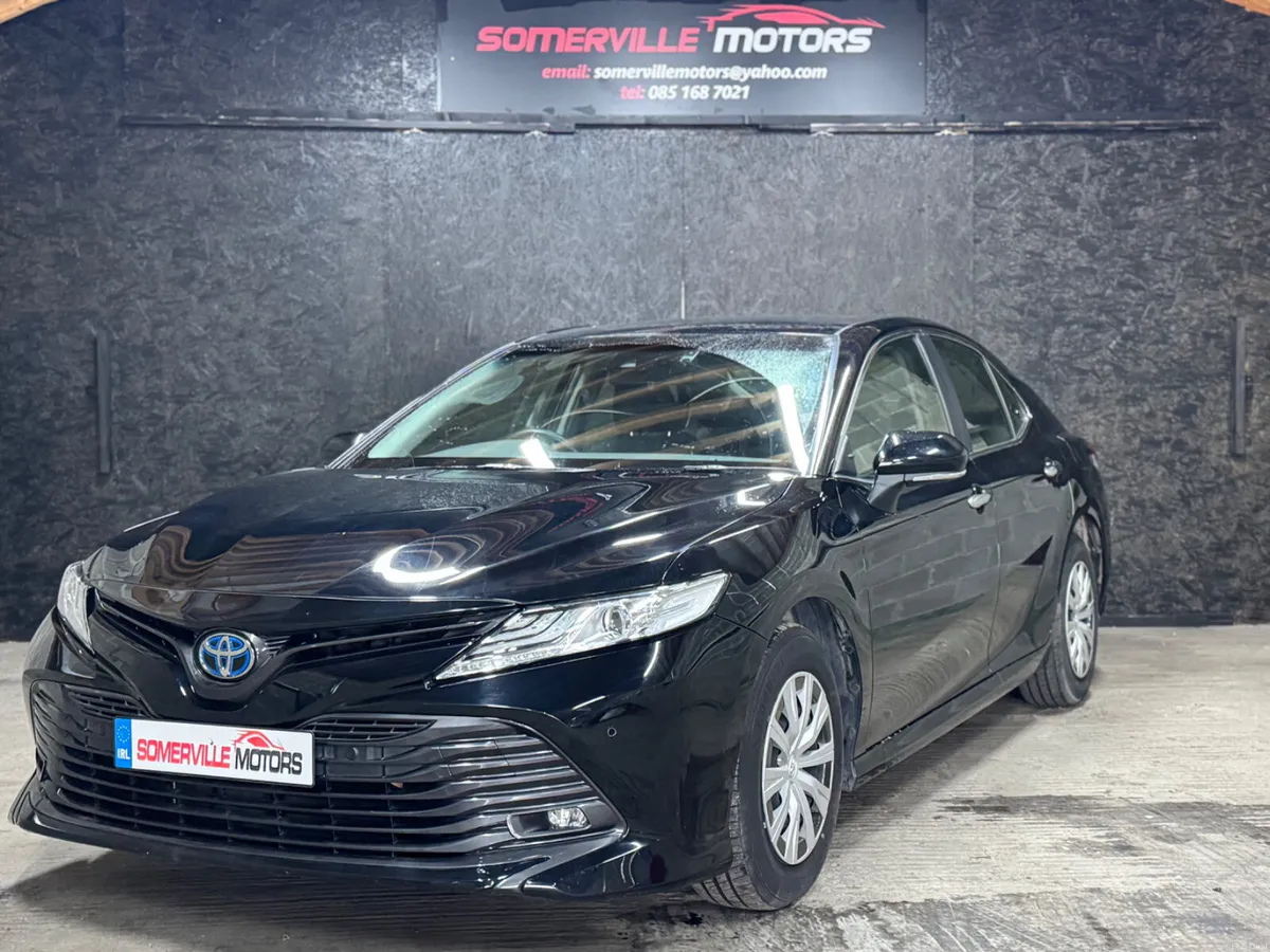TOYOTA CAMERY AUTOMATIC “81,000KMS” 2020 - Image 3