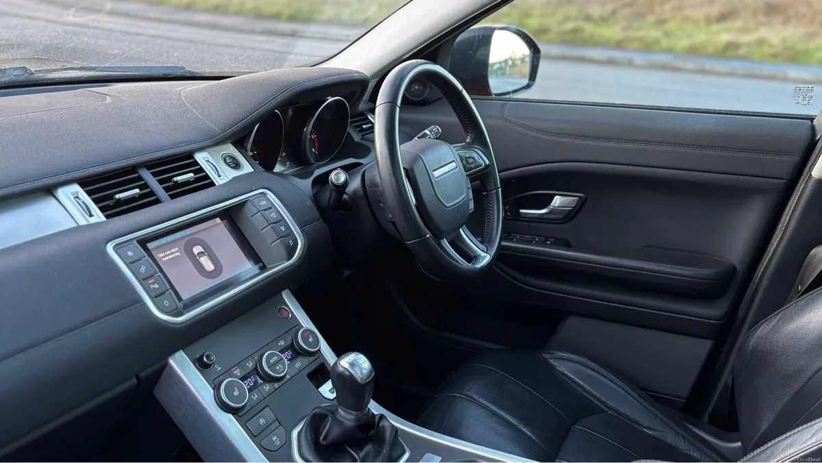 2017 (172) Range Rover Evoque ED4 (New NCT) - Image 3