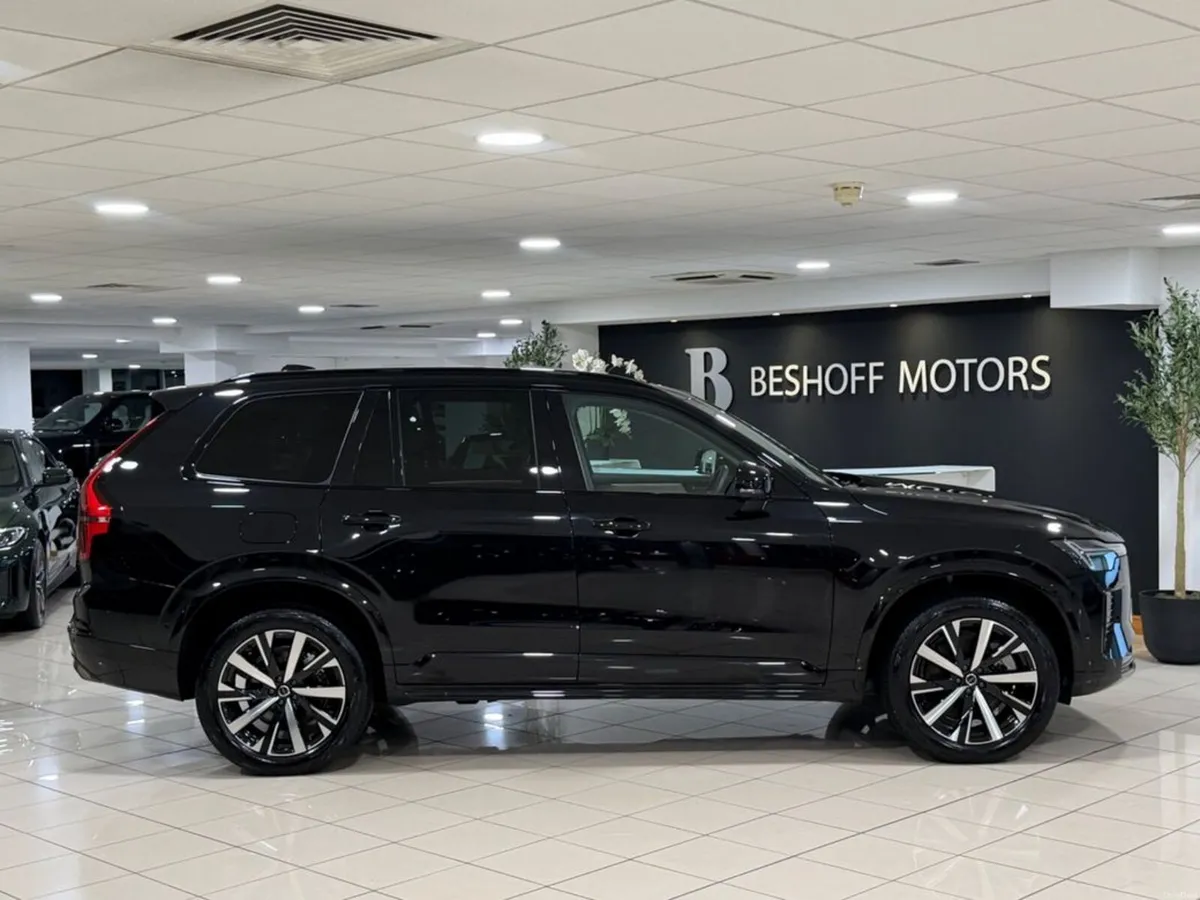 Volvo XC90 T8 PLUS AWD DARK=PAN ROOF//LOW MILES//A - Image 2