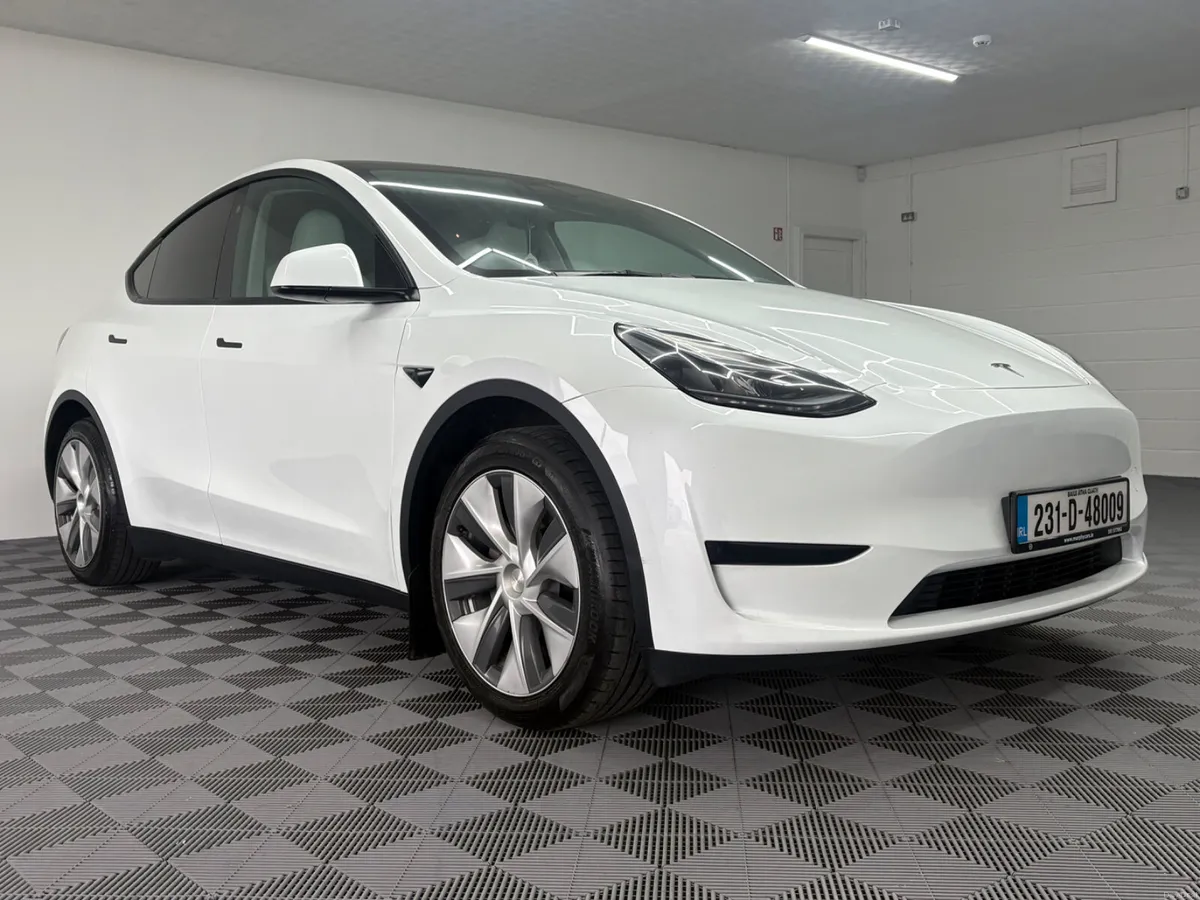 Tesla Model Y RWD 2023 - Image 4