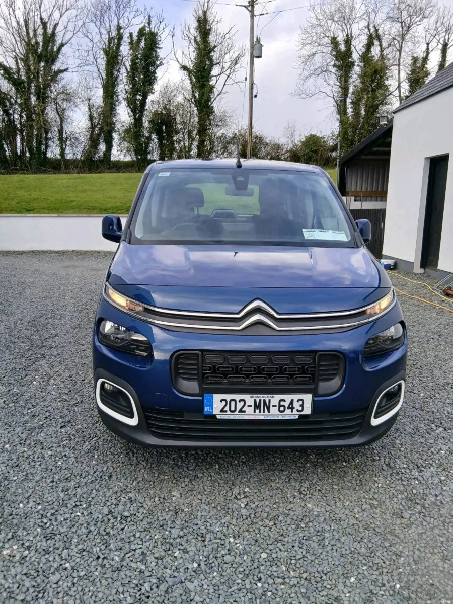 Wheelchair car - Image 2