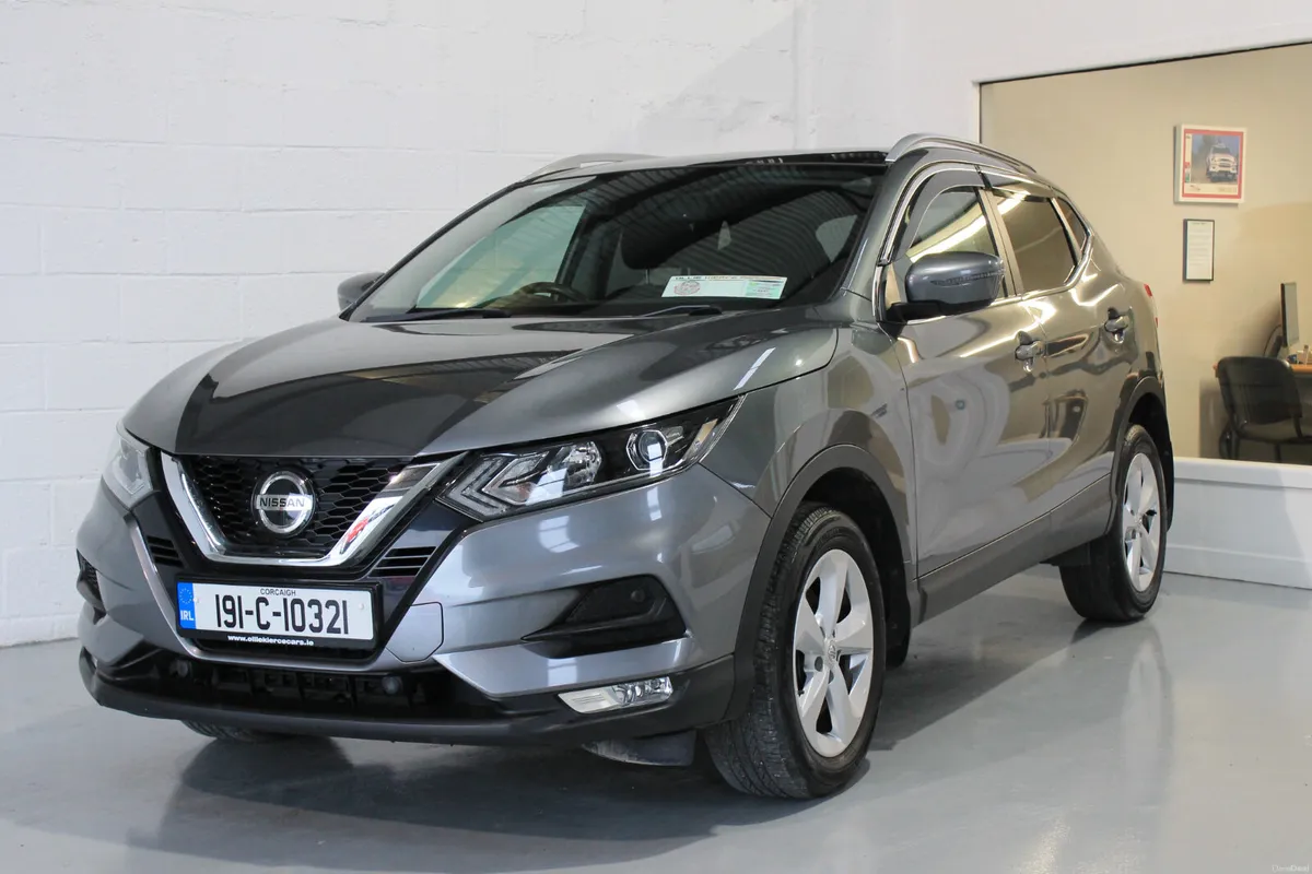 Nissan Qashqai 2019 SV Premium Low Kms FSH - Image 1