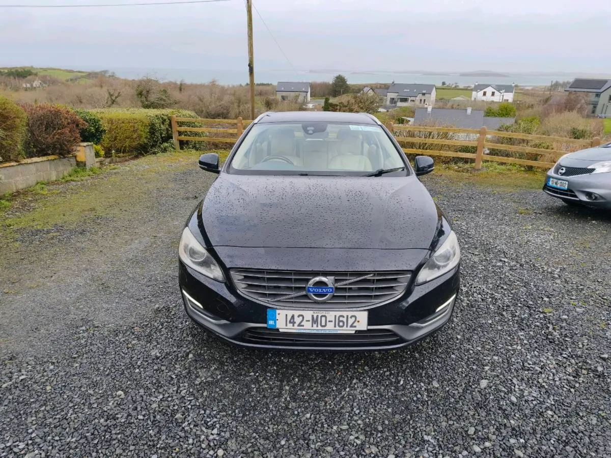 2014 142 Volvo V60 2.0 Diesel - Image 2