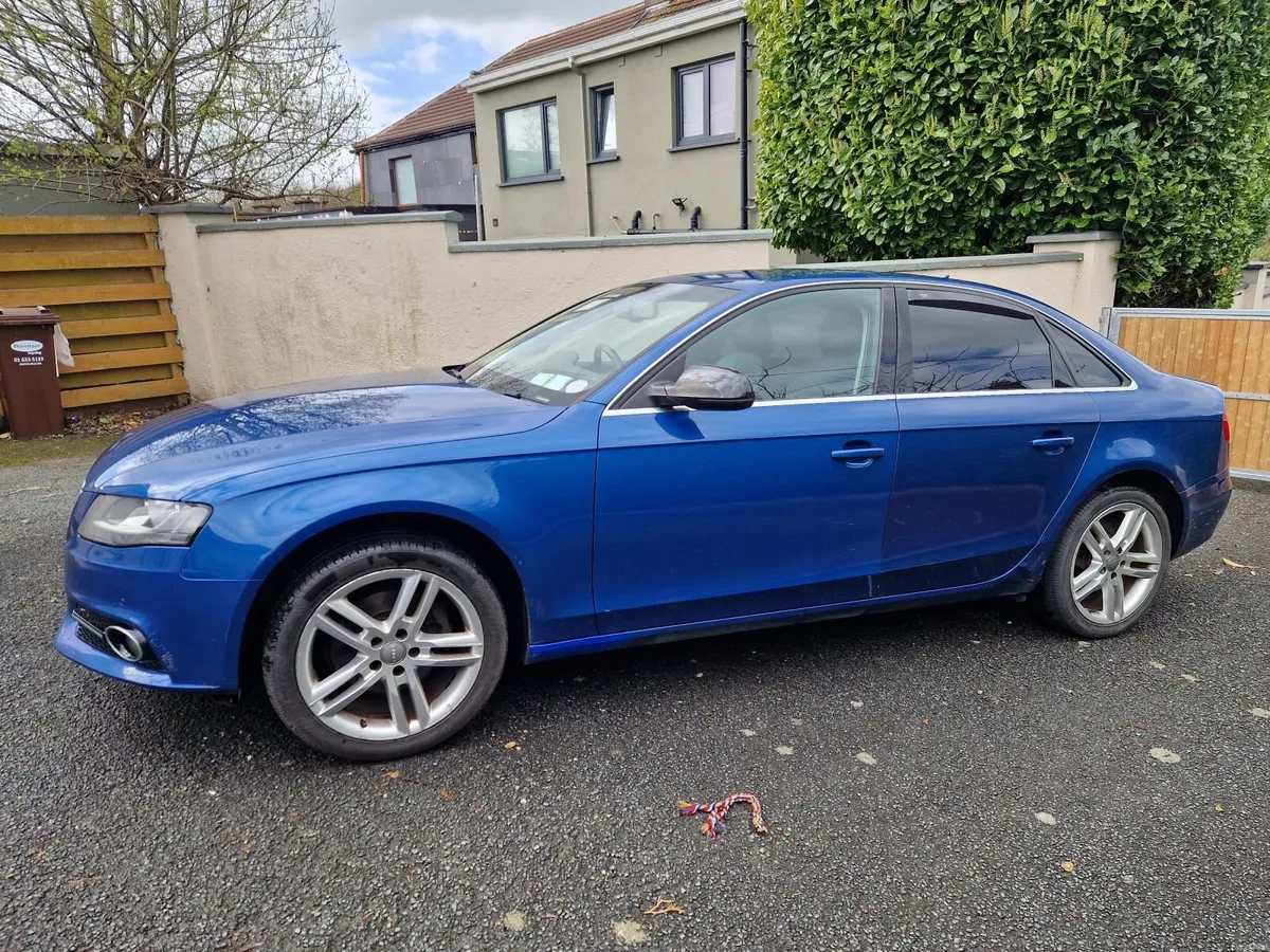 Audi A4 2009 - Image 4