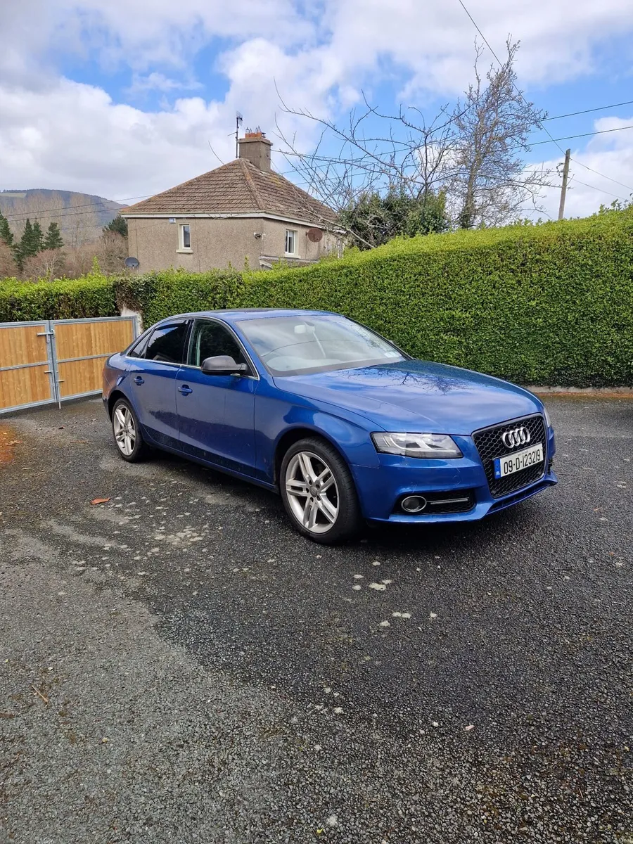 Audi A4 2009 - Image 1
