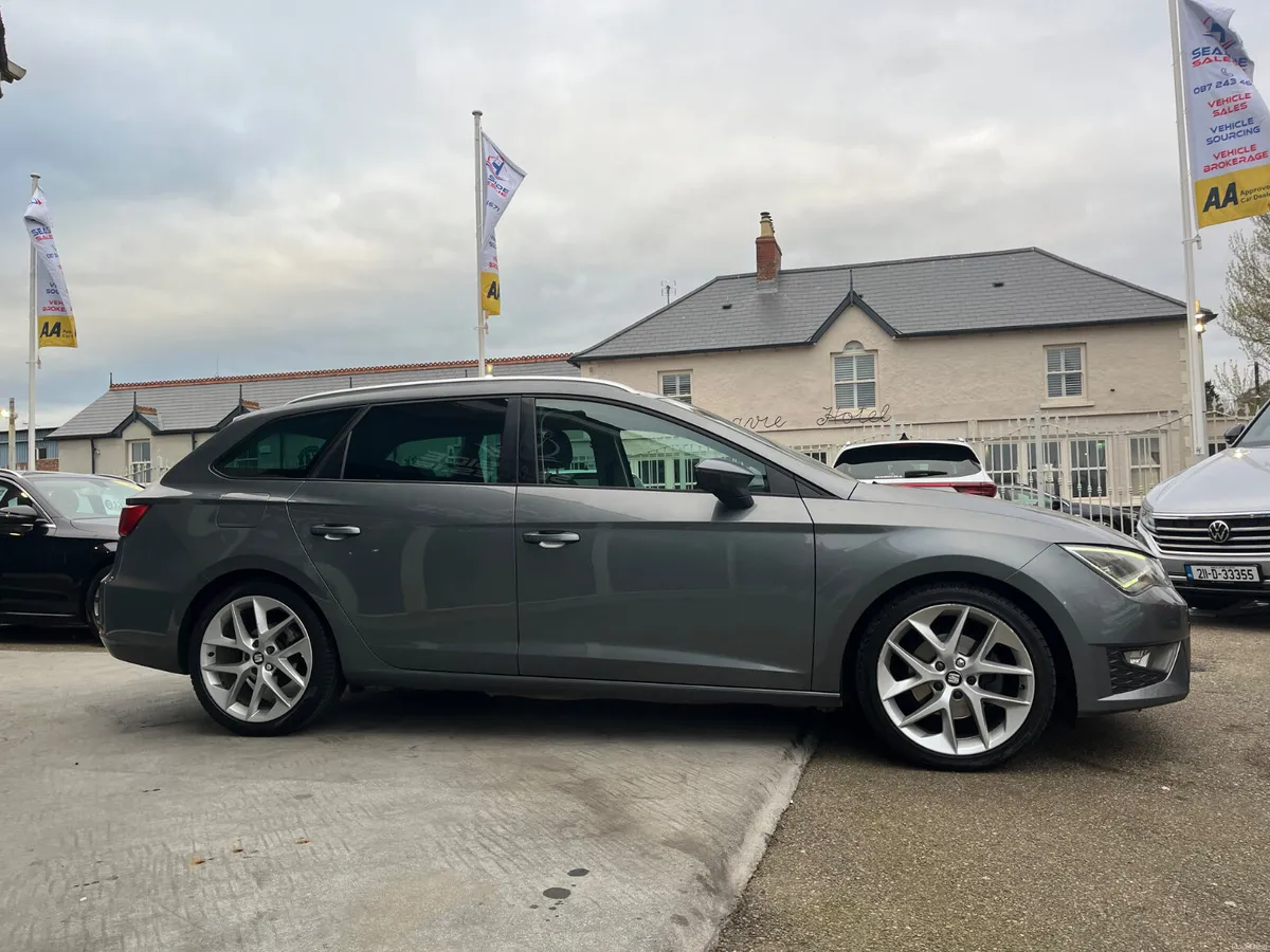 171 Seat Leon FR 2.0TDI - Image 4