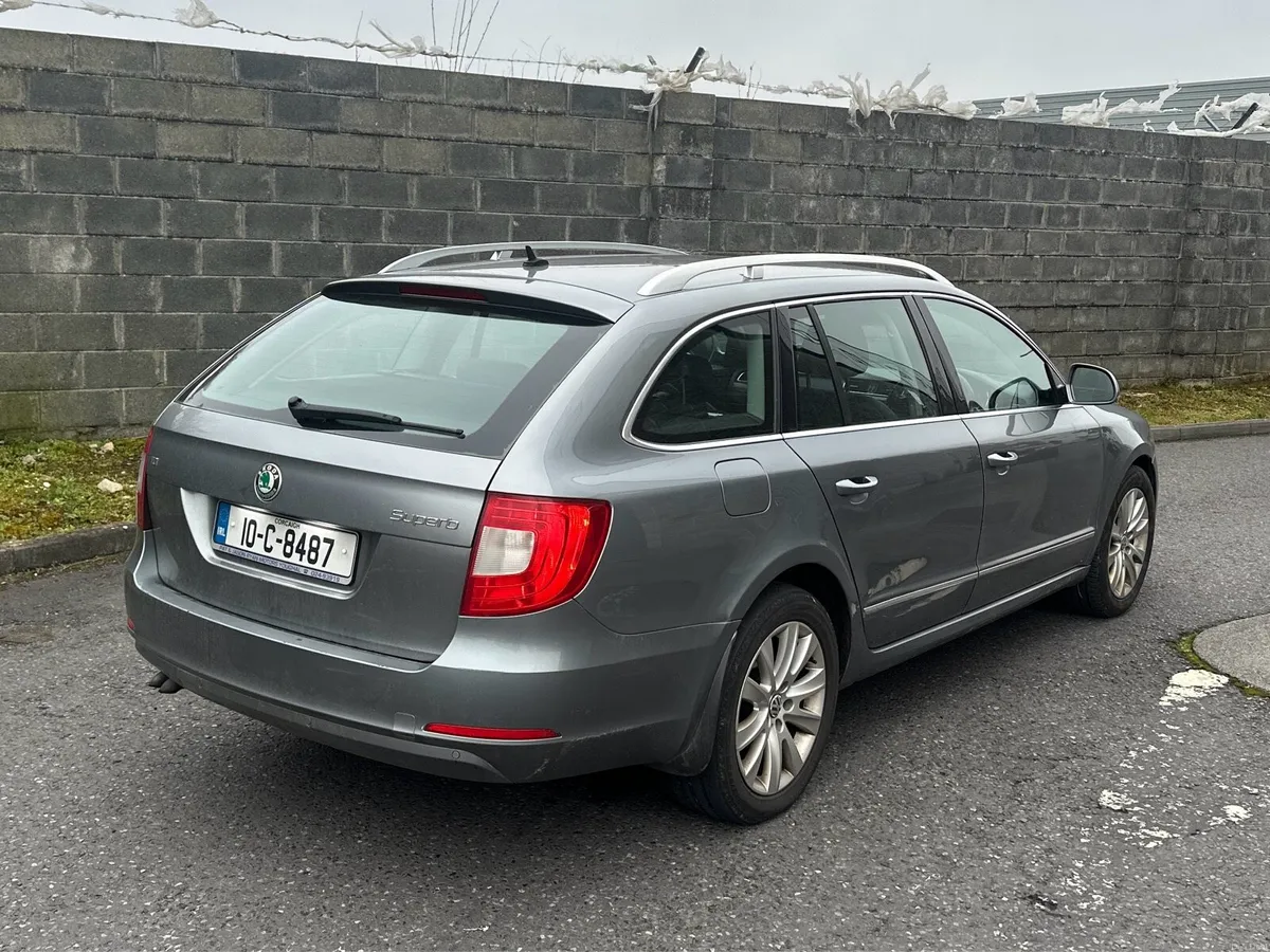 Skoda Superb estate 2010 - Image 3