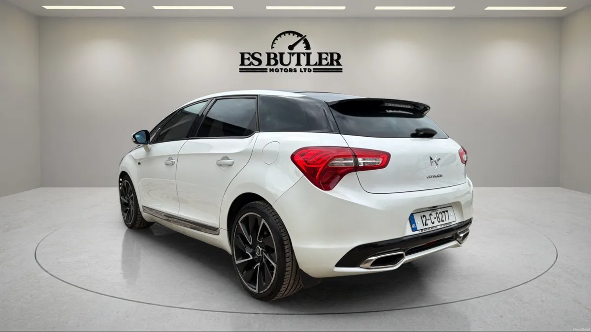 2012 Citroen DS 5 2.0L AUTO DIESEL HYBRID - Image 3