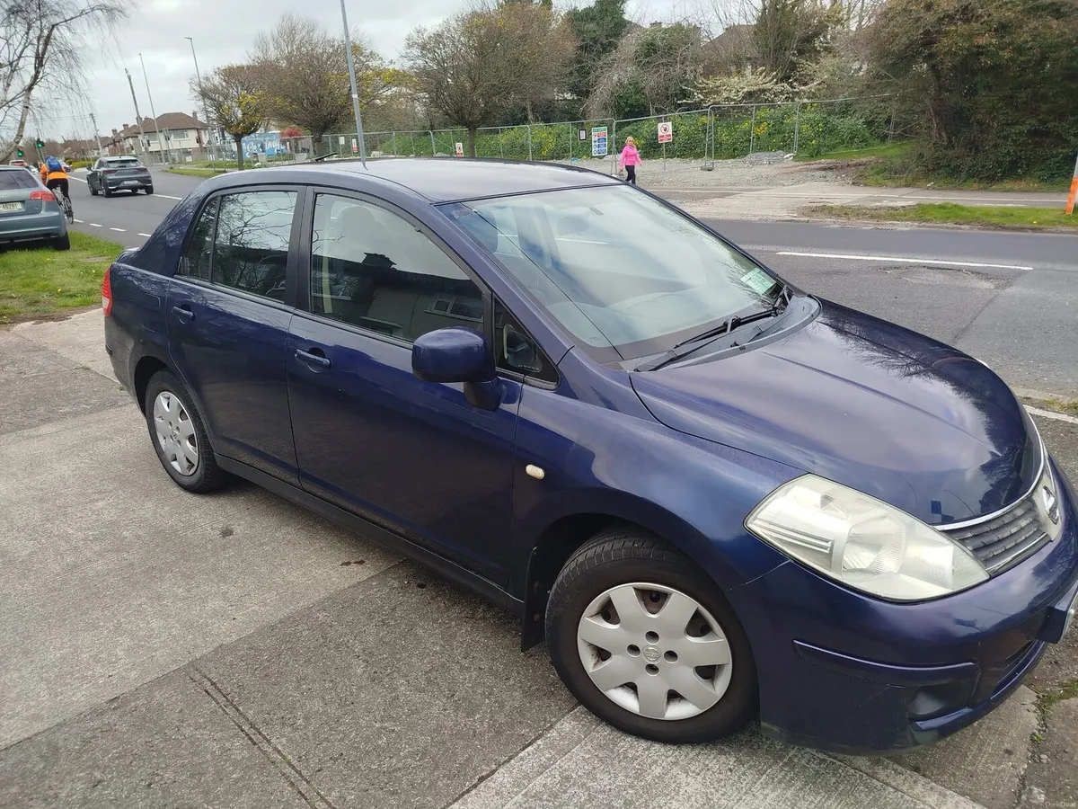 Nissan Tida Tax & test €1250 - Image 3