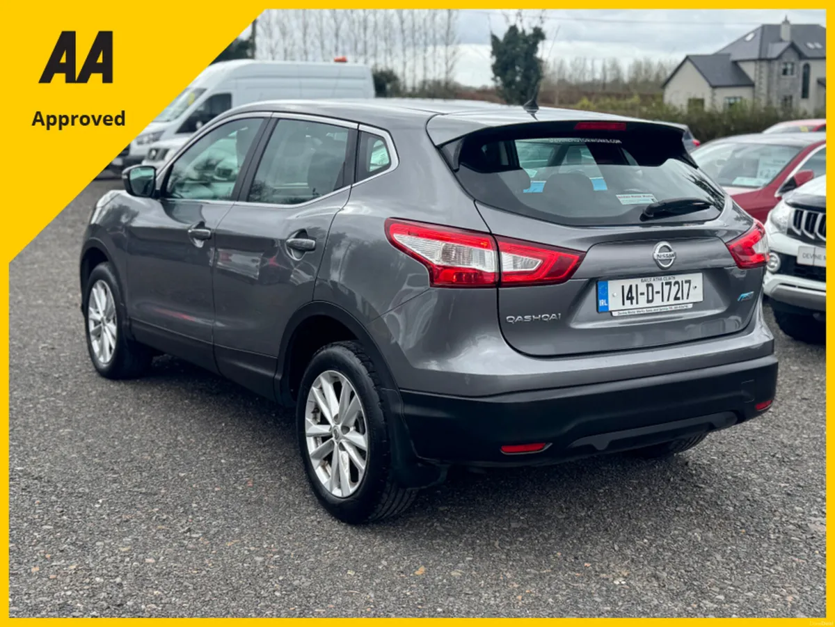 Nissan Qashqai 1.5 DSL SV 4DR - Image 2