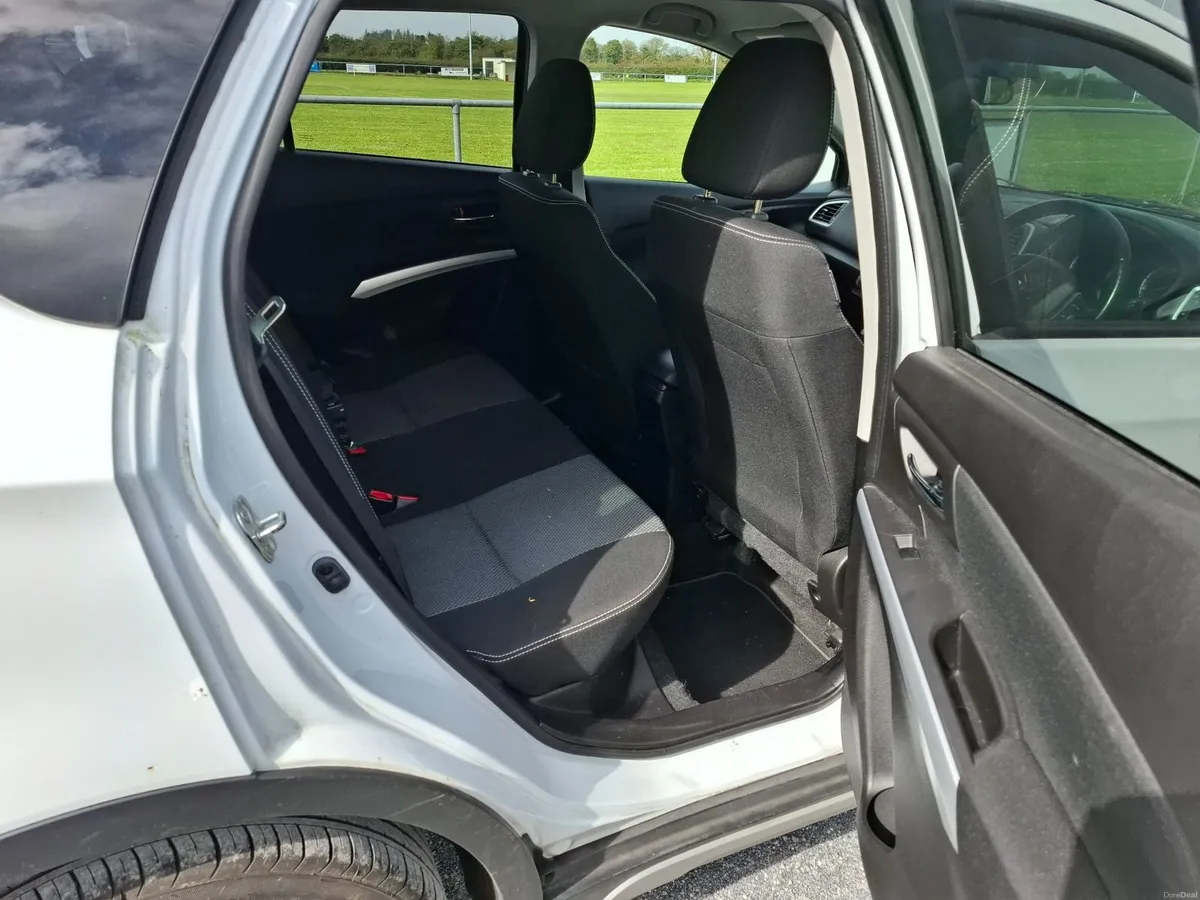 Suzuki SX4 S-Cross 2016 - Image 4