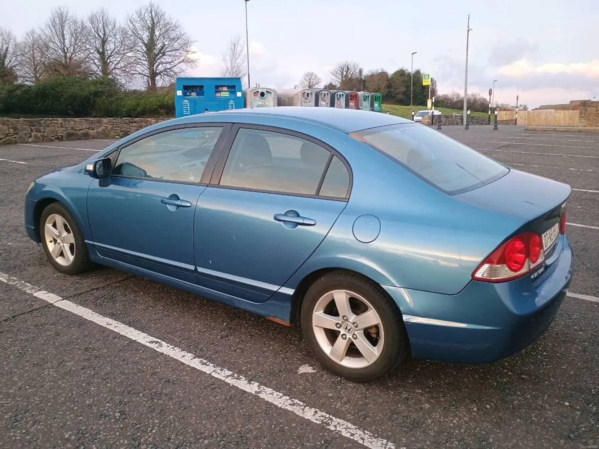 Honda Civic - Image 4