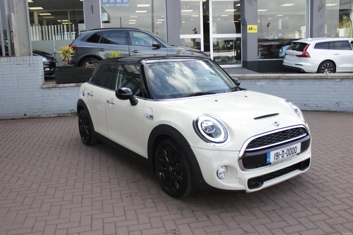 2019 MINI COOPER SD 2.0 5DR AUTO - Image 1