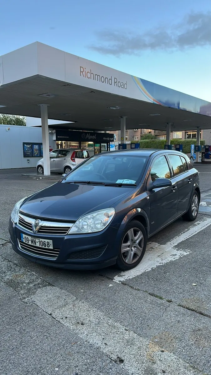 Vauxhall Astra 1.7 - Image 1