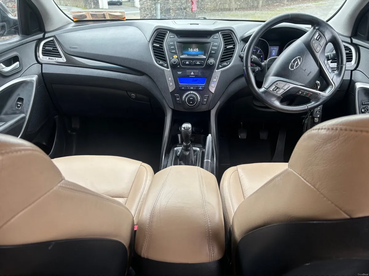 2014 Hyundai Santa fe 2.2 CRDI four-wheel-drive dr - Image 4