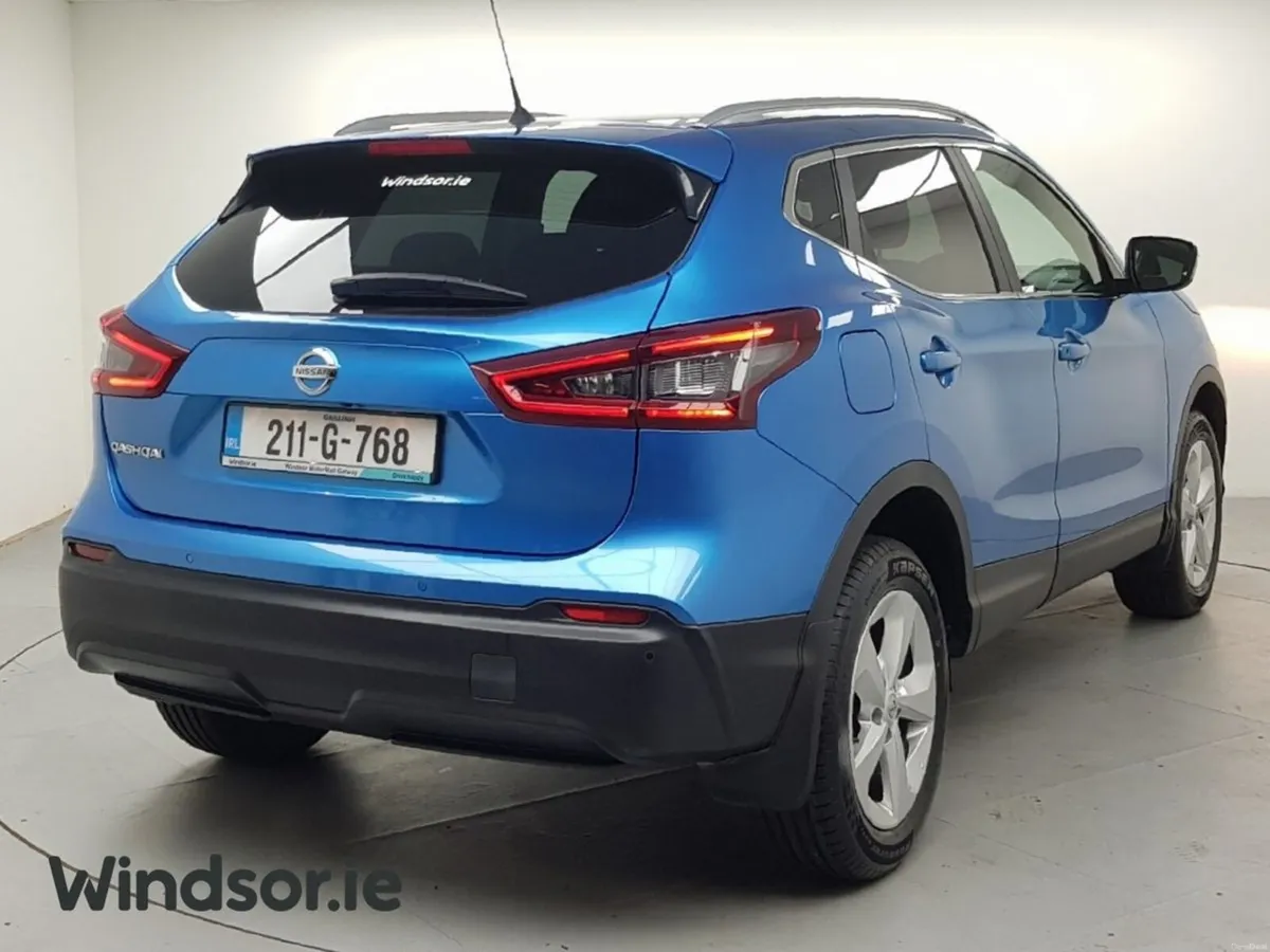 Nissan Qashqai 1.3 PET SE DCT - Image 4