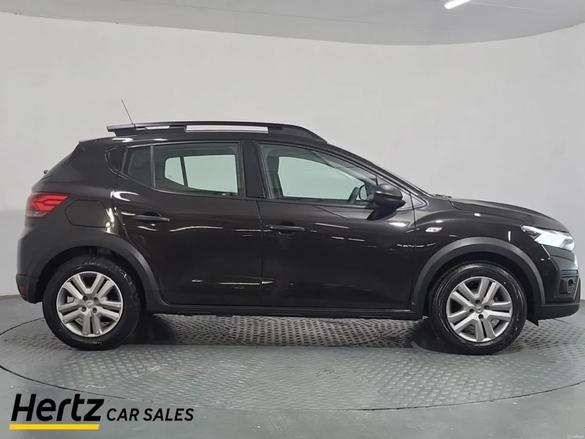 Dacia Sandero Stepway ESSSENTIAL 1.0 Petrol Manual - Image 4