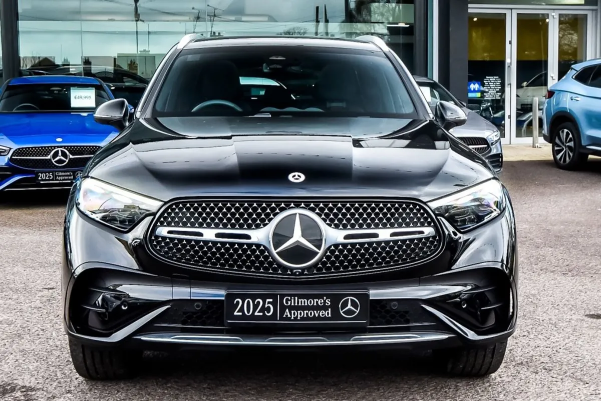 Mercedes-Benz GLC 300de AMG Premium Pan Roof 328bh - Image 5