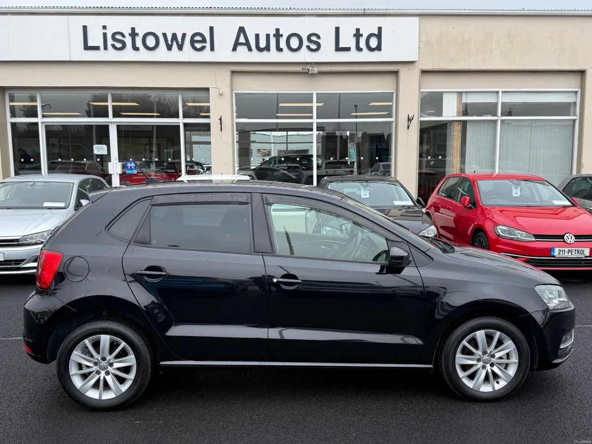 152 VW POLO 1.2 AUTO COMFORTLINE - Image 1