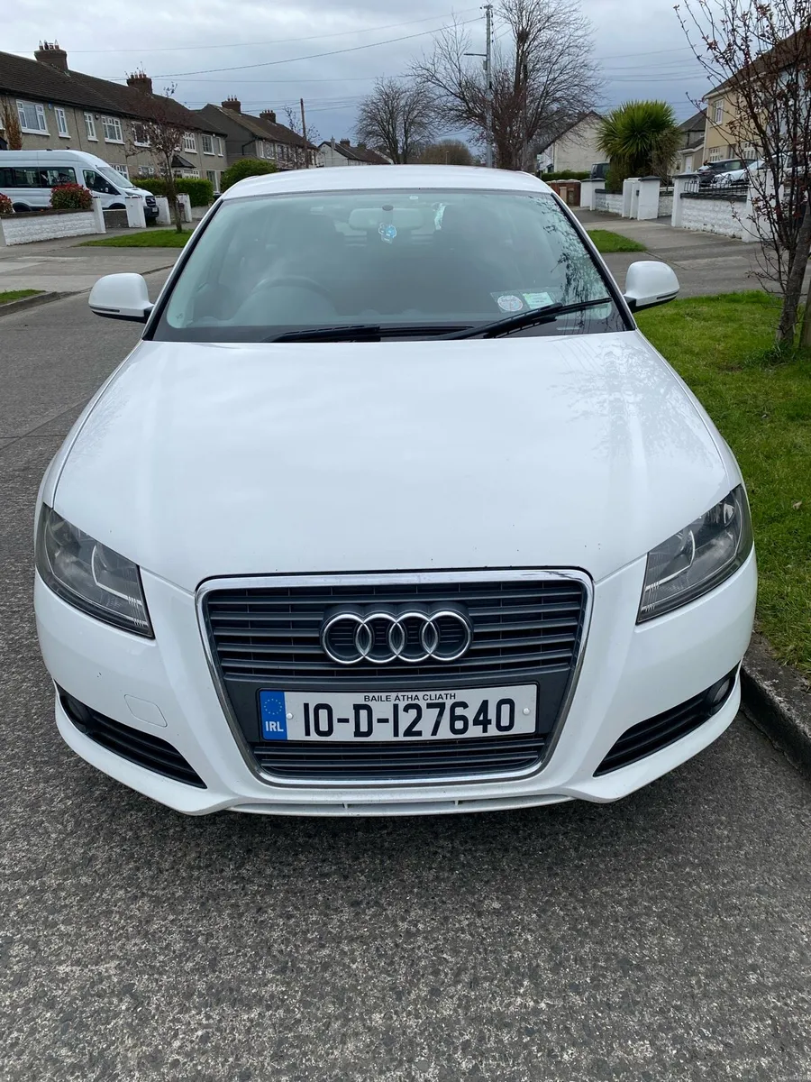 Audi A3 Manual 1.6TDI 2010 Very clean - Image 1