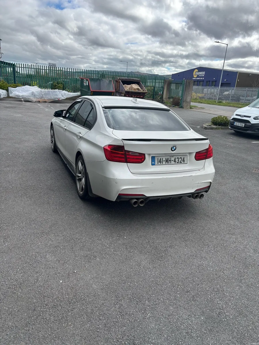 2014 bmw 318d sport - Image 4