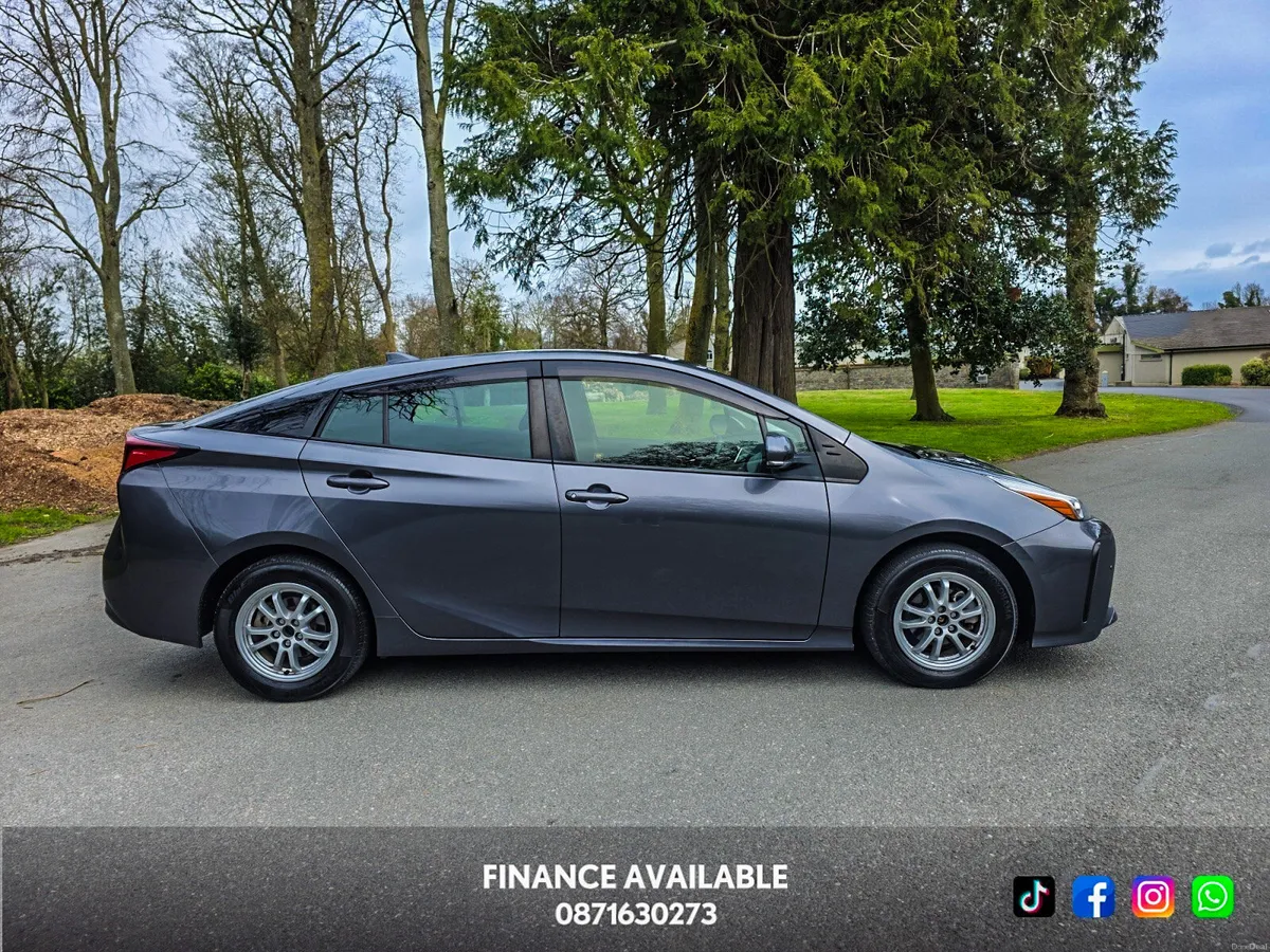 2020 Toyota Prius 1.8 Petrol Hybrid Automatic - Image 3