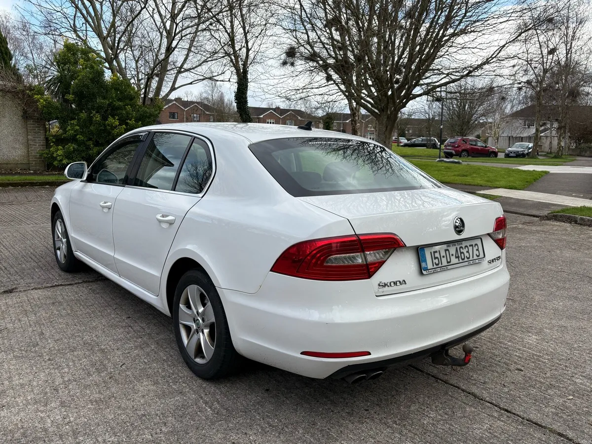 15 SKODA SUPERB 2.0 DIESEL AUTOMATIC NCT AND TAX - Image 4