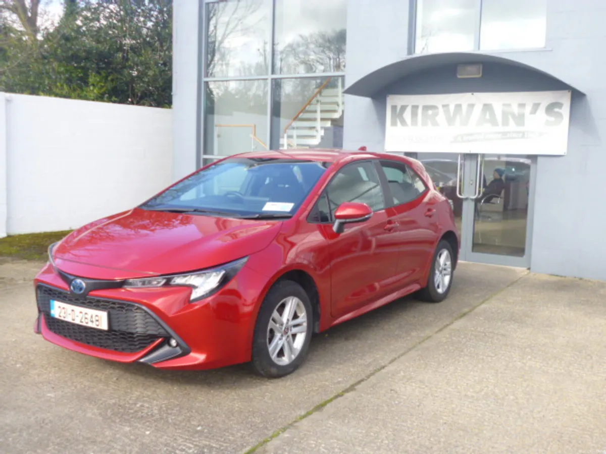 Toyota Corolla 1.8L Luna Hybrid Auto 2023 - Image 3