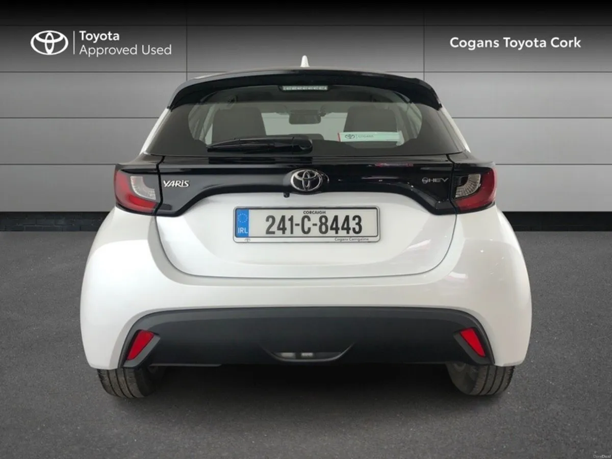 Toyota Yaris Luna - Image 4