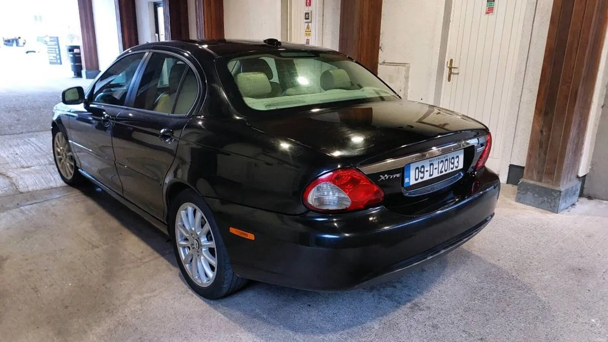 Jaguar XType - Image 3