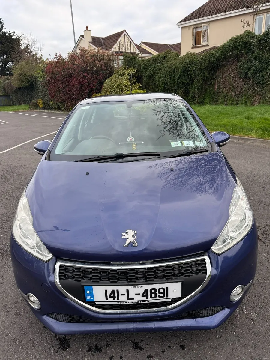 Peugeot 208 2014 - Image 1