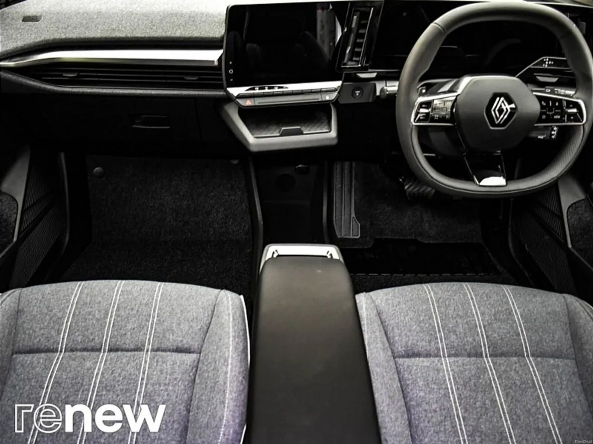 Renault Megane E-Tech EV60 220hp Techno - Image 3