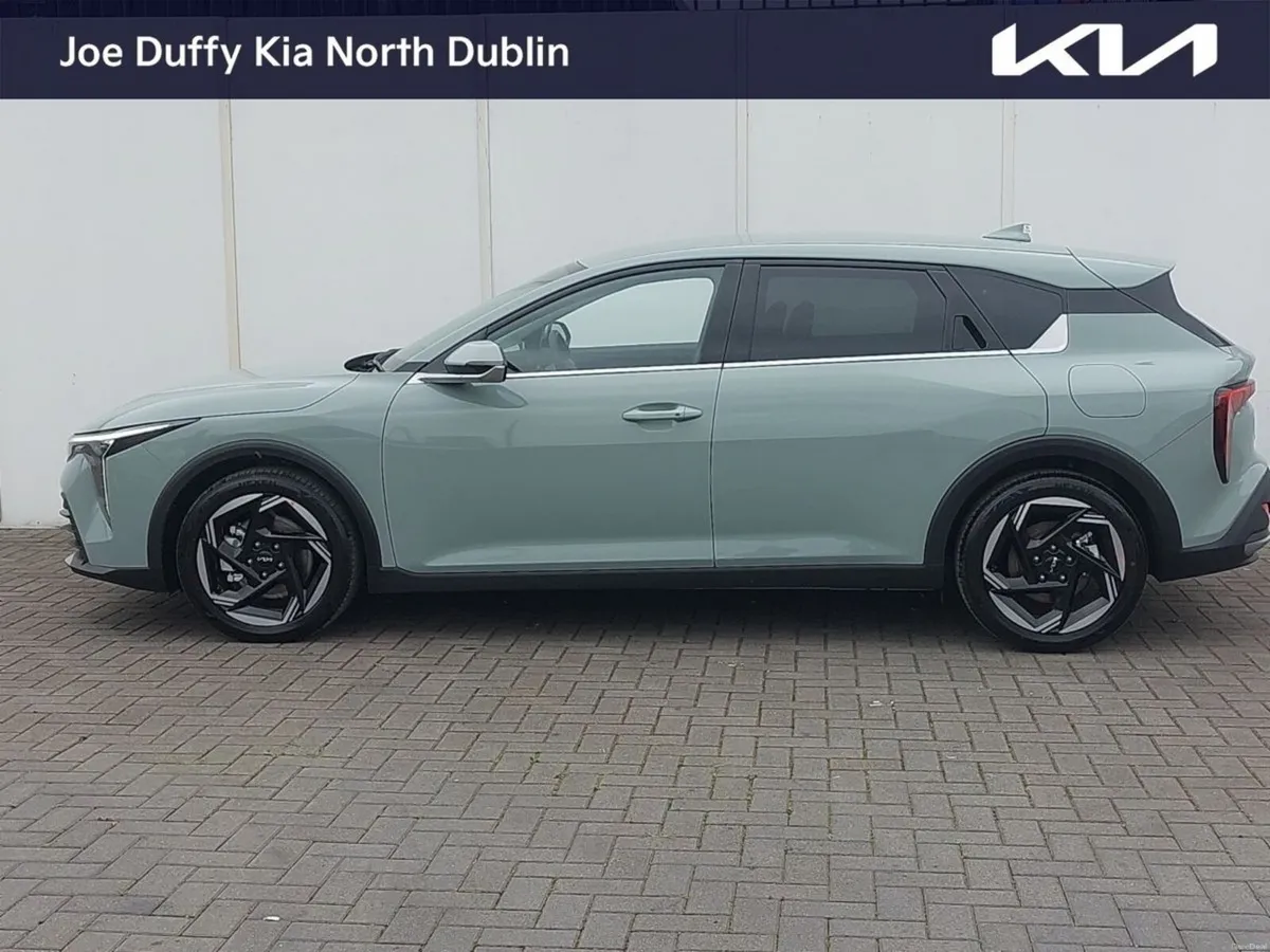 Kia K4 K3  1.0 Petrol  Manual - Image 4