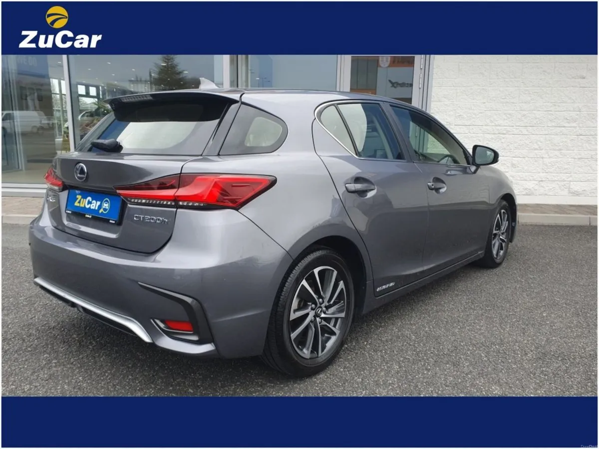 Lexus CT 200H Executive - Image 4