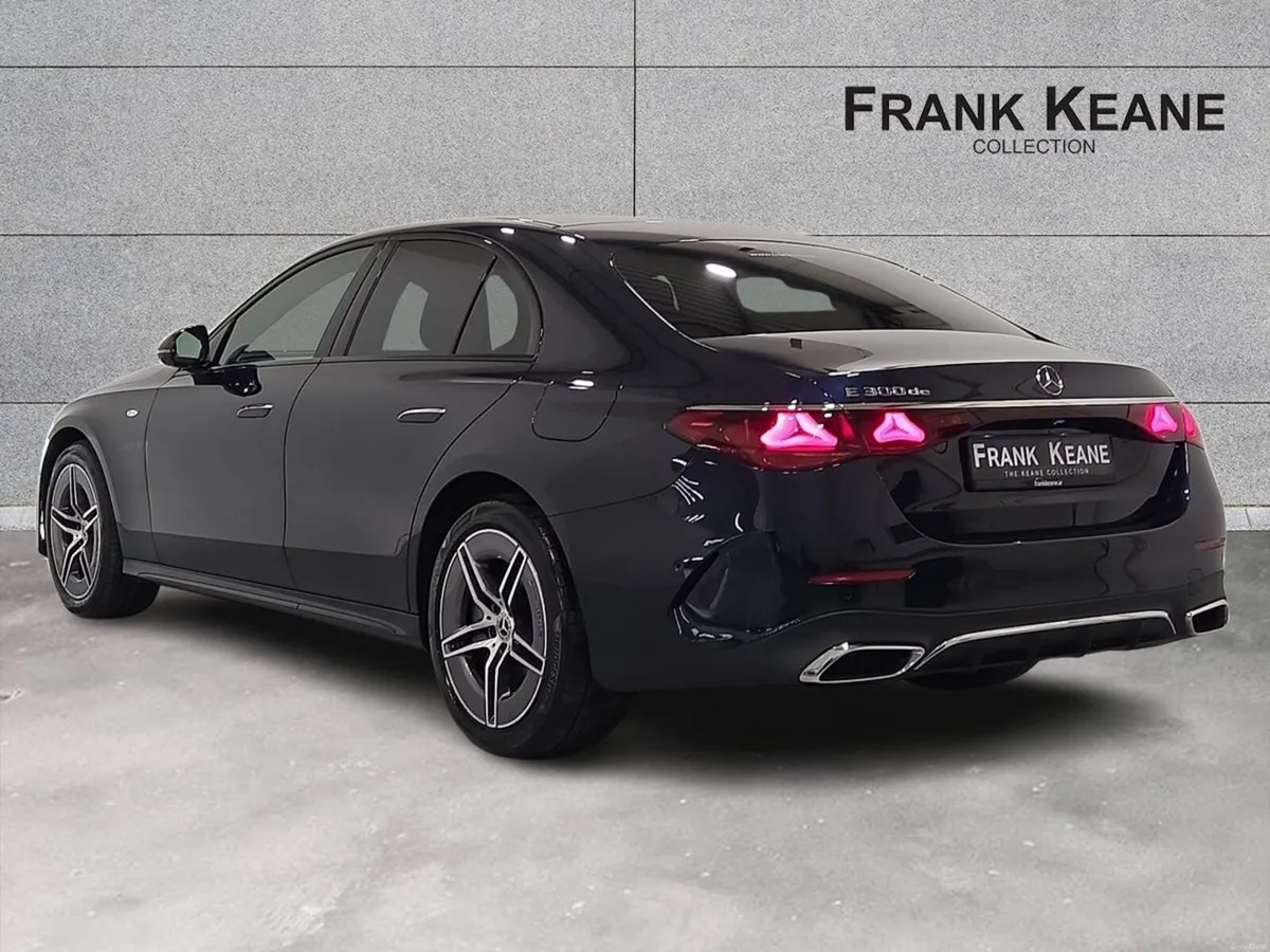 Mercedes-Benz E-Class E 300 de AMG Line Plus - Image 3