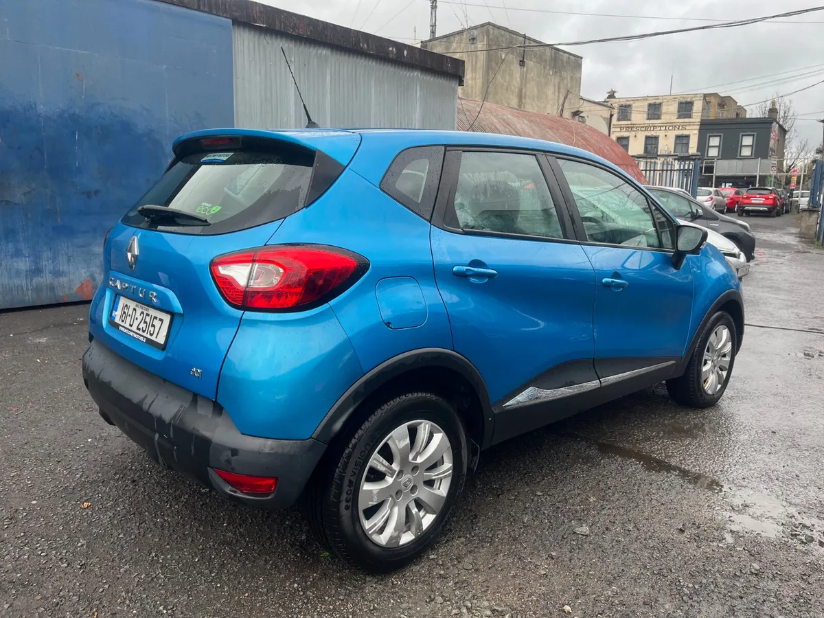 Renault Captur 2016, NEW NCT 02/28, AUTOMATIC - Image 3