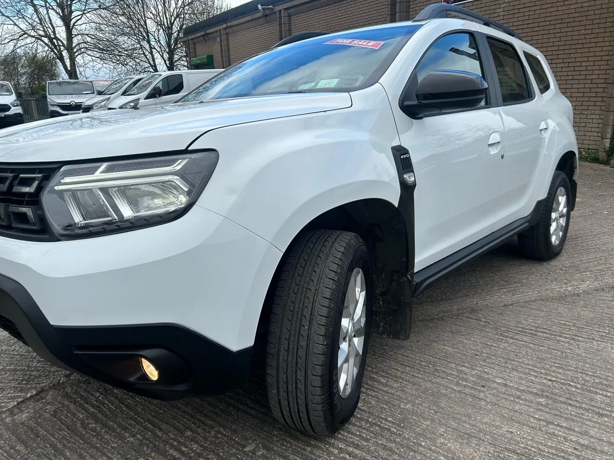 2022 DACIA DUSTER 4 WHEEL DRIVE - Image 2
